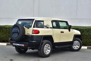 TOYOTA FJ CRUISER 2023 - Product Image 2