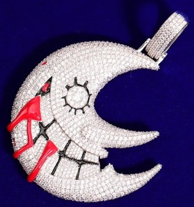 Iced Out Big Moon Blood Colgante Collar Joyería y accesorios para hombres - Product Image 2