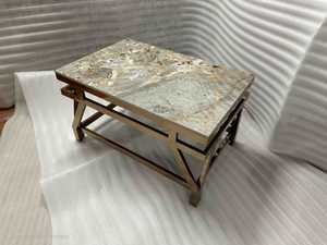 Rayan โต๊ะหินอ่อนที่เป็นมิตรต่อสิ่งแวดล้อมผลิตจากโลหะทนทาน - Product Image 3