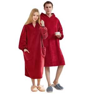 Sweat-shirt à capuche surdimensionné personnalisé en usine pour femmes, confortable, en polaire sherpa, couverture à capuche pour adultes avec manches - Product Image 5