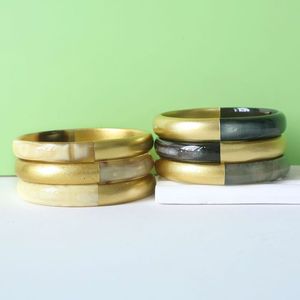 PULSERAS CUERNO DE BÚFALO Hecho a mano de lujo al por mayor Natural Buffalo Ox Cow Horn Bangle Joyería de moda para hombres y mujeres - Product Image 2