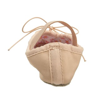 Chaussures de danse de ballet souples de haute qualité en gros, design personnalisé pour femmes, chaussures plates confortables en toile, logo personnalisé - Product Image 4