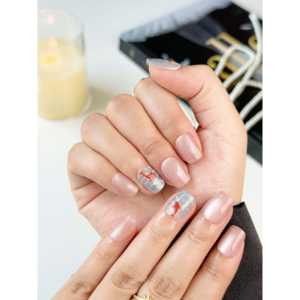 Koi Dream Press on Nail Art, Elegante Diseño de Pez Koi para Decoración de Uñas - Product Image 3