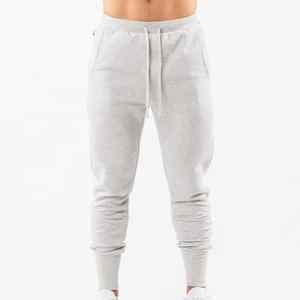 กางเกงสเวตเตอร์ของผู้ชายแบบสั่งตัดสไตล์ไม่เหมือนใครพร้อมโลโก้ของคุณเองกางเกงทรงตรงแบบลำลองผ้าซักสีเข้มน้ำหนักเบา - Product Image 3