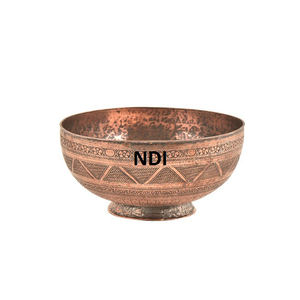 Frutero de Metal de diseño martillado Acabado de cobre Servidor de frutas de forma personalizada - Product Image 4