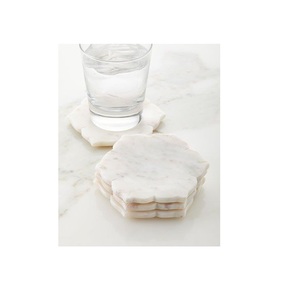 Posavasos de mármol de primera calidad de inspiración antigua que agregan un toque de sofisticación a su colección de vajilla - Product Image 3