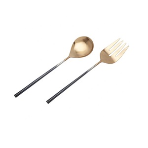 Ensemble de couverts en acier inoxydable brillant de styliste en or, cuillère à salade moderne en métal poli de haute qualité et serveur à salade - Product Image 6