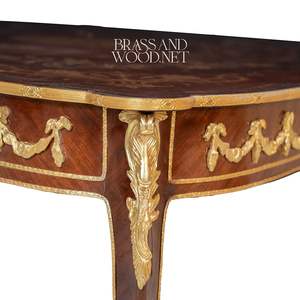 Table basse de luxe en marqueterie avec incrustations de bois complexes, accents dorés élégants et finition au design européen classique - Product Image 5