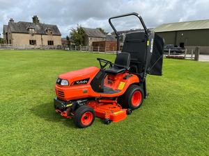 Tondeuse autoportée Kubota BX231 25HP à braquage zéro, tondeuse commerciale 62 pouces, tracteur tondeuse de jardin Kubota T2290 19.5 - Product Image 4
