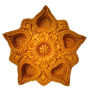 Mukherjee Artisanat traditionnel fait à la main en terre cuite Diya Décorations de fête - Product Image 3