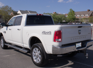 พร้อมส่งมอบ ปี 2024 2500 LaramieLonghorn Crew Cab 4x4 ดีเซล เทอร์โบ รถบรรทุก - Product Image 2