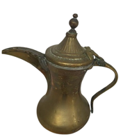 Vente en gros de cafetière turque de luxe Dallah en laiton arabe gravée à la main Design moyen-oriental cadeau théière vintage Aelling chaude