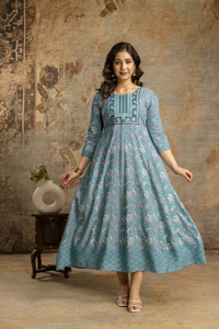 Vestido tradicional con vestido bordado estampado Dupatta para mujer Vestido étnico hasta el suelo de rayón para mujer - Product Image 2