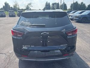Chevrolet Blazer Premier 2024, Tracción en las Cuatro Ruedas, Automático, Asientos de Cuero, Volante a la Izquierda, Neumáticos R18, Título Limpio, Sin Accidentes, Bajo Kilometraje - Product Image 2