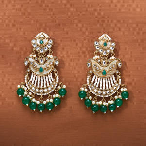 Pendientes de araña de moda occidental Indo inspirados en el diseñador famosos por su Chapado en madre perla y Mehndi - Product Image 2