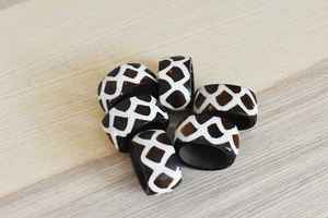 Anneau de serviette en corne stocké pour les occasions de fête - Product Image 2