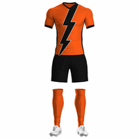 Kit de football personnalisé de haute qualité, dernier design, séchage rapide, respirant, 100% polyester, imprimé numériquement, ensemble complet, vente en gros