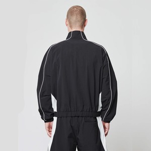 Survêtement tendance en nylon pour homme, coupe-vent, bande réfléchissante sur les épaules, panneau contrasté, fermeture éclair, léger, pour homme - Product Image 4