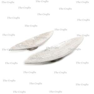 Bol de service en acier et en aluminium au design de feuille pour accessoires de table vaisselle bols à collations à salade à faible taux - Product Image 3