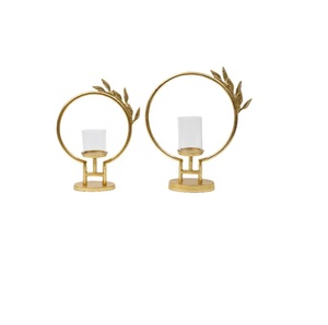 เชิงเทียนเหล็กดัดสำหรับตกแต่งบ้านและงานแต่งงาน - Product Image 1