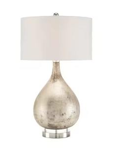 Lampe de table élégante en métal pour chambre et bureau design contemporain parfait pour la décoration intérieure - Product Image 3