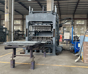 Máquina Moldeadora de Bloques de Cemento y Hormigón QT6-15 Certificada 2026, Potencia 32 kW, Garantía de Más de 5 Años - Product Image 4