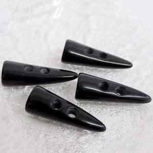 Corne de buffle d'eau de haute qualité faite à bascule accessoires Design unique Corne de boeuf à bascule pour vêtements Corne légère à bascule - Product Image 6