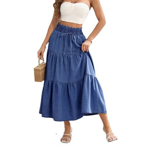 Jupe en denim de coton premium, design simple et sobre, couture de haute qualité, fabrication directe d'usine au Pakistan. - Product Image 1