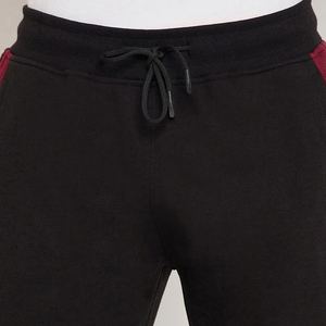 Chándal de hombre de precio asequible de fabricante pakistaní ajustado estilo único ropa de exterior conjunto de chándal de hombre hecho en Sialkot - Product Image 6