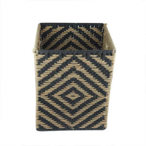 Cesta Cuadrada Tejida de Yute Natural Bordada en Blanco y Negro-Producto Premium - Product Image 2