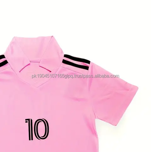 ชุดเครื่องแบบทีมฟุตบอลและฟุตบอลของผู้ชายพิมพ์ชื่อสโมสรสำหรับการฝึกทีมโลโก้ตามสั่งแบบ2025 - Product Image 3