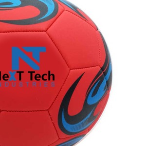 ลูกบอลฝึกฟุตบอลวัสดุ PU สำหรับการฝึกซ้อมพร้อมดีไซน์ที่กำหนดเองและโลโก้ตามสั่งโดยอุตสาหกรรมเทคโนโลยีถัดไป - Product Image 4