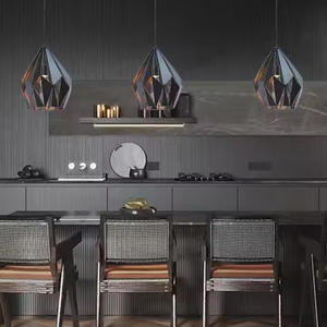 Lampe suspendue en fer au design moderne pour une utilisation en intérieur, élégante, murale, multi-pièces, décoration de la maison, de la marque Azora Industries - Product Image 2