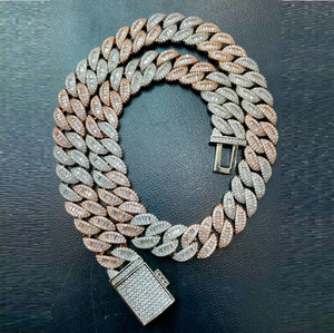 Iced Out Round & Baguette Cut Moissanite Diamond Cuban Link Chain Cadeau de mariage pour hommes Bijoux de mode en argent sterling 925 - Product Image 2