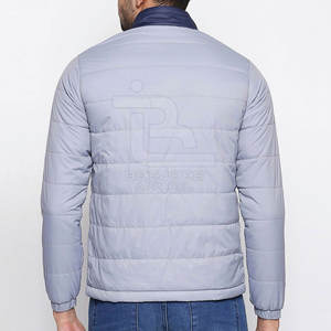 2025 nueva chaqueta acolchada de moda para hombre, ropa de calle informal de Color sólido con cuello levantado y logotipo frontal a prueba de viento - Product Image 4