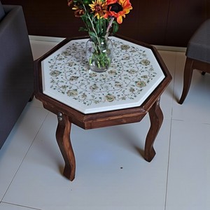 Table basse en marbre indien antique avec incrustation de nacre, pierres précieuses, artisanat en marqueterie, décoration intérieure et de vie - Product Image 4