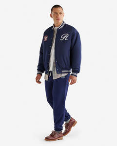 Chaqueta Bomber de Diseño de Alta Calidad con Interior Acolchado Personalizado, Chaqueta Universitaria de Béisbol con Mangas Bordadas para Hombre - Product Image 2