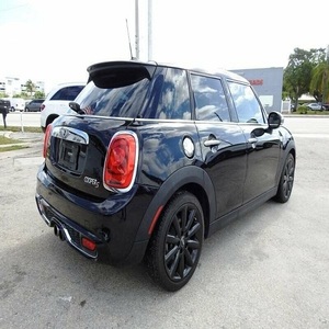 MINI COOPER S HATCHBACK 4 PORTES FWD PRÊT À EXPÉDIER D'OCCASION 2017 D'OCCASION - Product Image 3