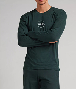 Fabricante OEM 2025 Camiseta de moda para Hombre | Camiseta de algodón de bambú ajustada con estampado de diseñador personalizado para gimnasio y ropa informal - Product Image 2