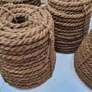 CORDE DE COCO NATURELLE DE QUALITÉ SUPÉRIEURE/DURABLE & FLEXIBLE/PRIX DE GROS/FABRIQUÉ AU VIETNAM - Product Image 1