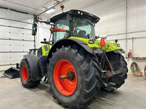 รถแทรกเตอร์ Claas Axion 860 4x4 สำหรับงานเกษตร ขับเคลื่อน 4 ล้อ 180 แรงม้า 200 แรงม้า 220 แรงม้า 240 แรงม้า รถแทรกเตอร์มือสองสำหรับการเกษตร - Product Image 5