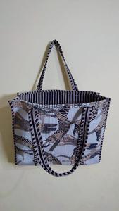 Femmes de haute qualité toutes saisons blanc coton doublé fourre-tout Shopping sac de transport numérique imprimé matelassé accessoire de mode - Product Image 2