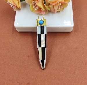 Collar con Colgante de Hueso de Búfalo Real de Alta Calidad, Estilo Amor, Pulido, Hecho a Mano, Color Personalizado, para Fiestas, Hecho en India - Product Image 3