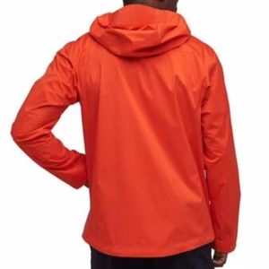 Último diseño elegante chaqueta impermeable hombres secado rápido Softshell moda con capucha senderismo chaqueta al aire libre - Product Image 6