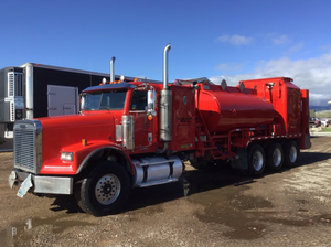NUEVO PRODUCTO 1FVPALAV37D 2007 8x6 Camión Tractor Calefactor para Campos Petroleros, Vehículo Industrial de Servicio Pesado OEM para Operaciones Petroleras - Product Image 2
