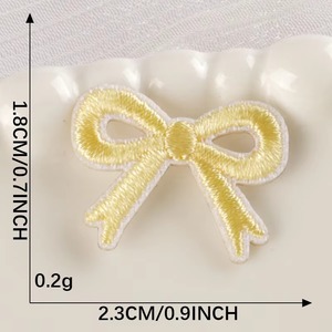 Parches Autoadhesivos con Lentejuelas en Forma de Moño para Decorar Fundas de Teléfono y Ropa - Product Image 4