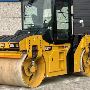 Équipement utilisé de rouleau de route de CAT de construction avec le nouveau rouleau de route de CAT Caterpillar CS683E à vendre - Product Image 1