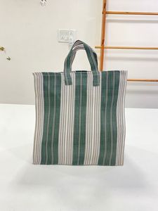 Sac à provisions en nylon à fermeture éclair réutilisable écologique tissé à la main rayé sacs de plage en plastique recyclé voyage indien à la mode - Product Image 2