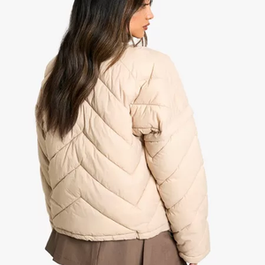 Veste matelassée réversible respirante et coupe-vent pour femme, collection Hiver 2025, avec fermeture éclair, couleur unie, style décontracté, personnalisable, haute qualité - Product Image 3