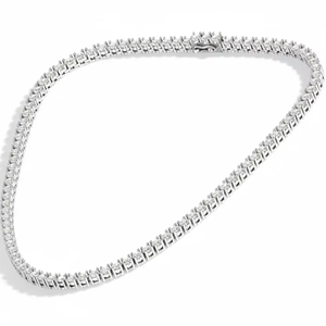 สร้อยคอเพชรทองคำหรูหรา ประดับอัญมณีระยิบระยับสำหรับผู้หญิง ของขวัญเครื่องประดับที่สมบูรณ์แบบสำหรับโอกาสพิเศษหรือแฟชั่นประจำวัน - Product Image 1